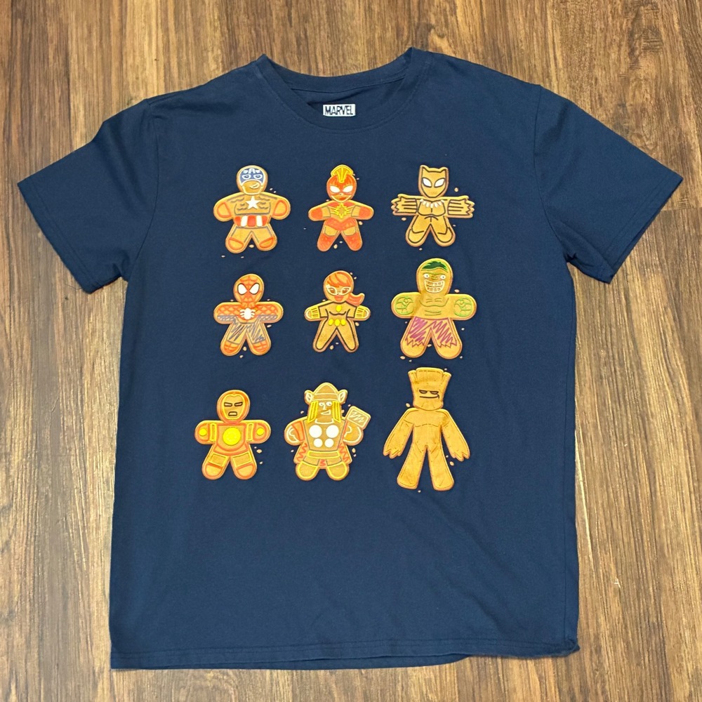 Marvel Gingerbread Heroes T-Shirt Mens L Navy Blue Excellent Avengers Holiday